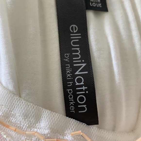 EllumiNation Woman’s Tunic. - Picture 3 of 5